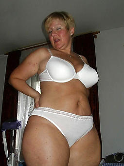 cougar matured aristocracy in undergarments pics